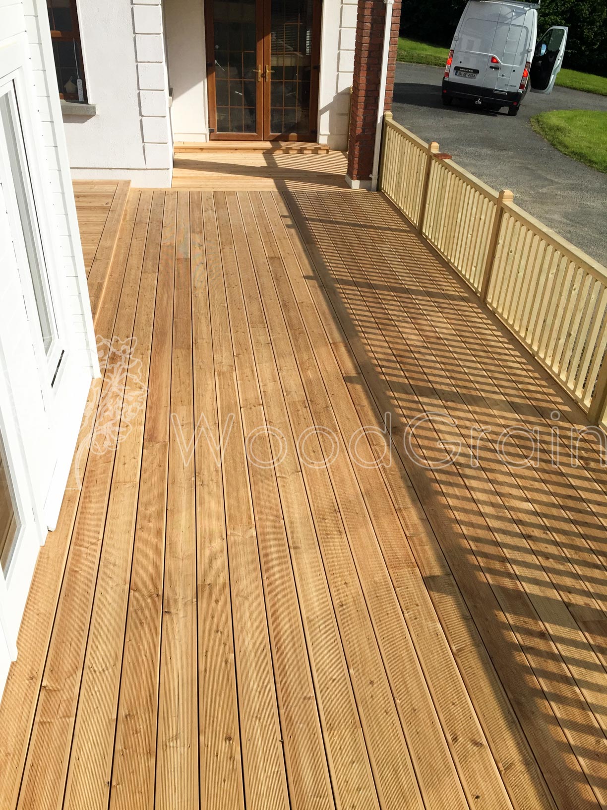 Larch_Decking16 Loghouse.ie